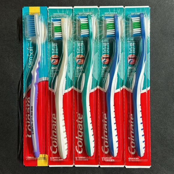 Colgate Nivea Vaseline Crest Sensodyne Darphin travel size - Picture 11 of 14